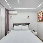 Bright Apart Hotel