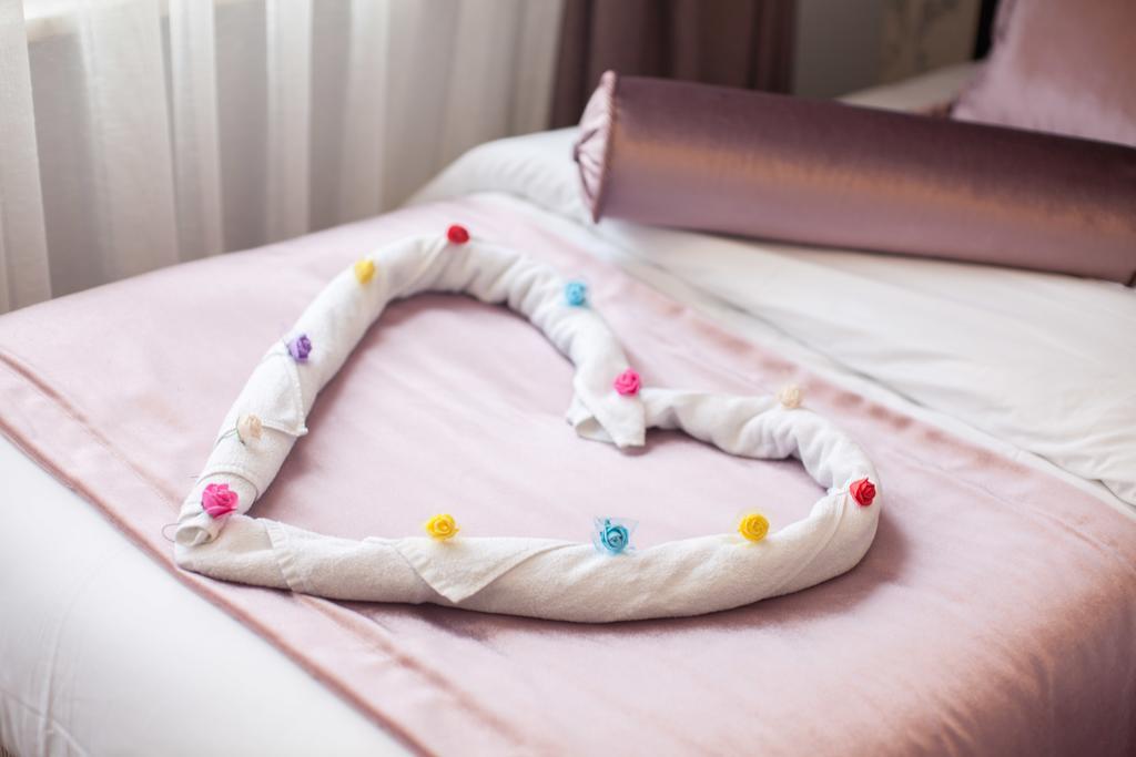 Aparthotel Bright 3*